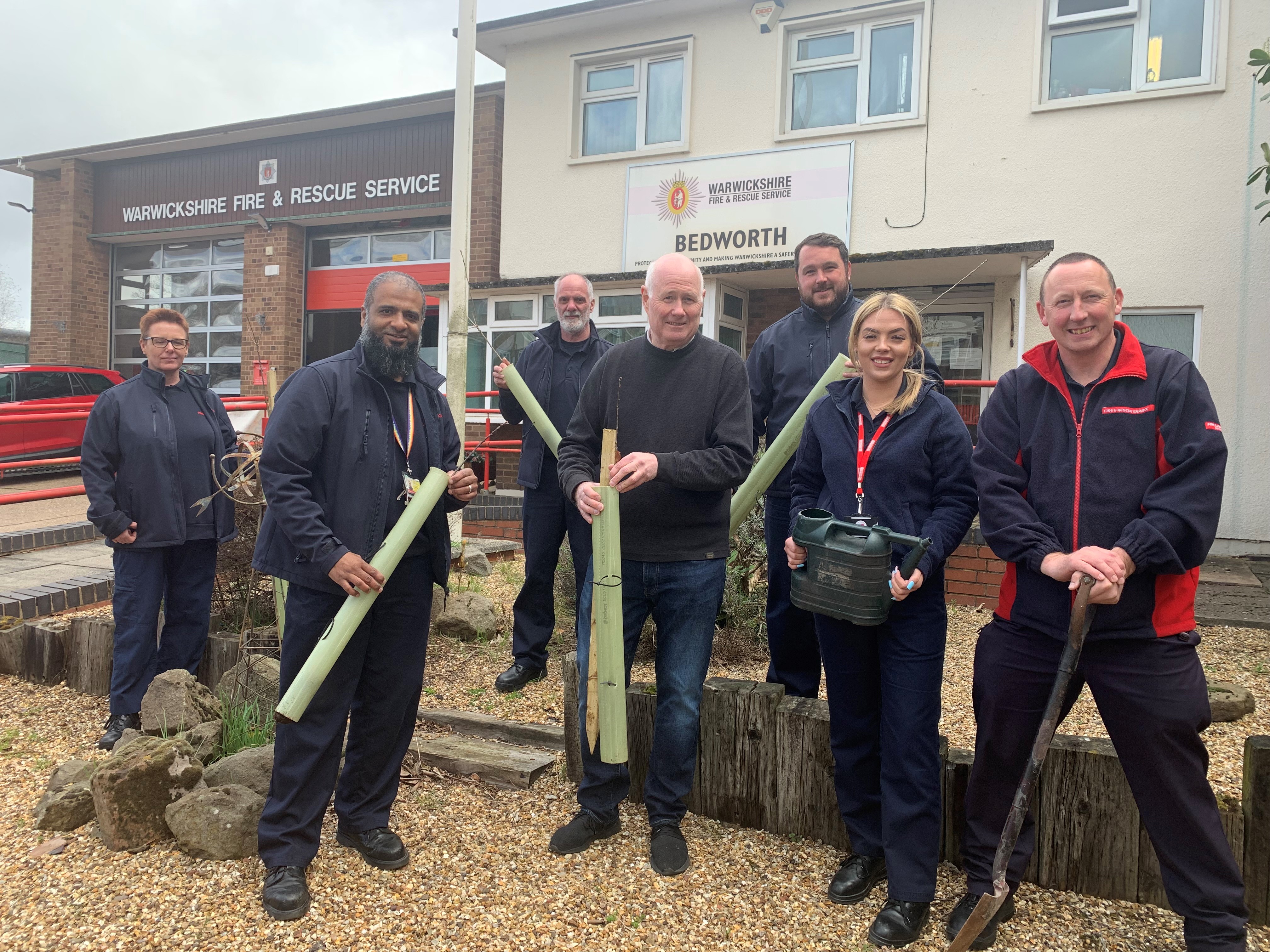 Warwickshire Fire and Rescue Service get involved with planting trees to mark The Queen&rsquo;s Platinum Jubilee