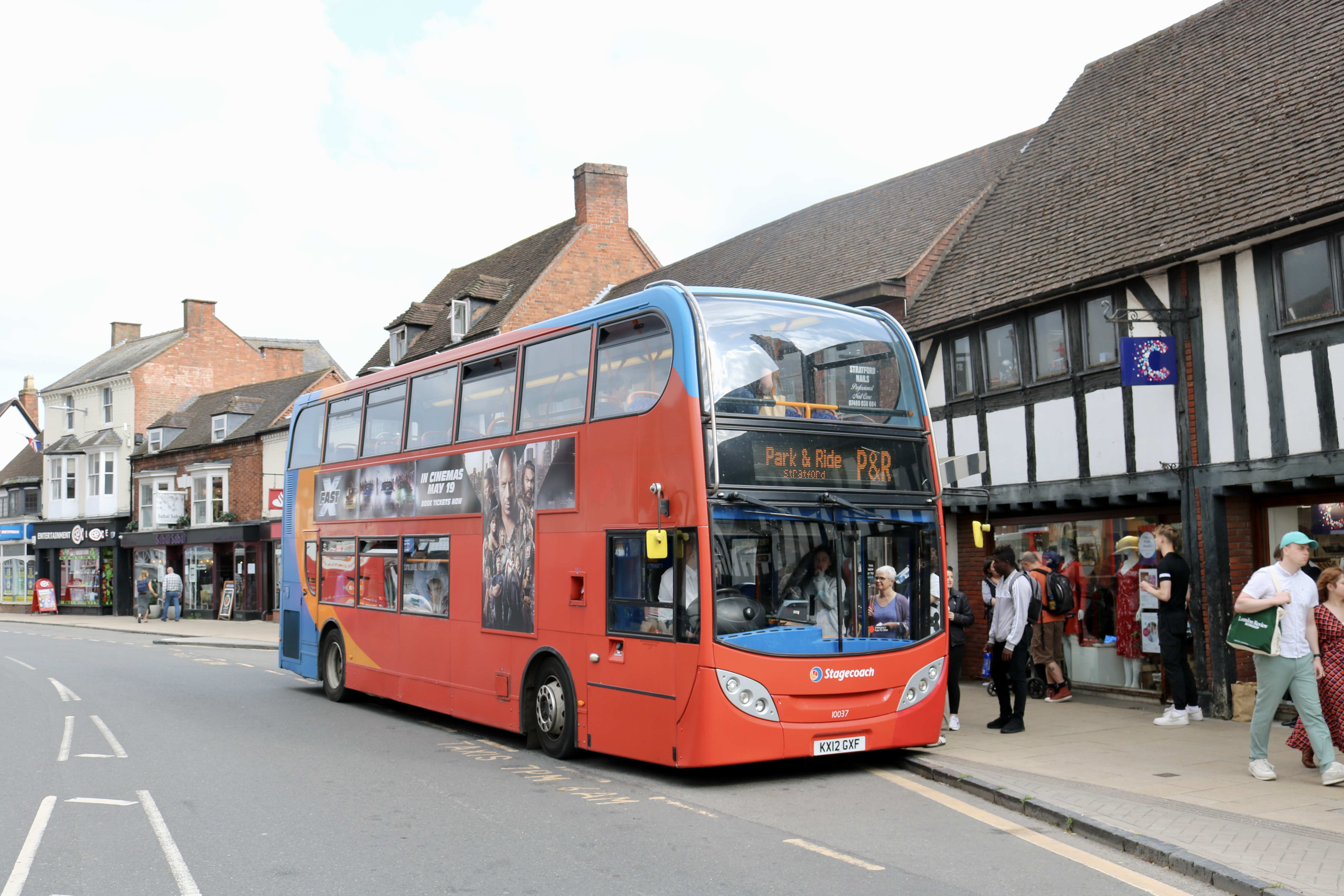 Stratford Park and Ride bus.