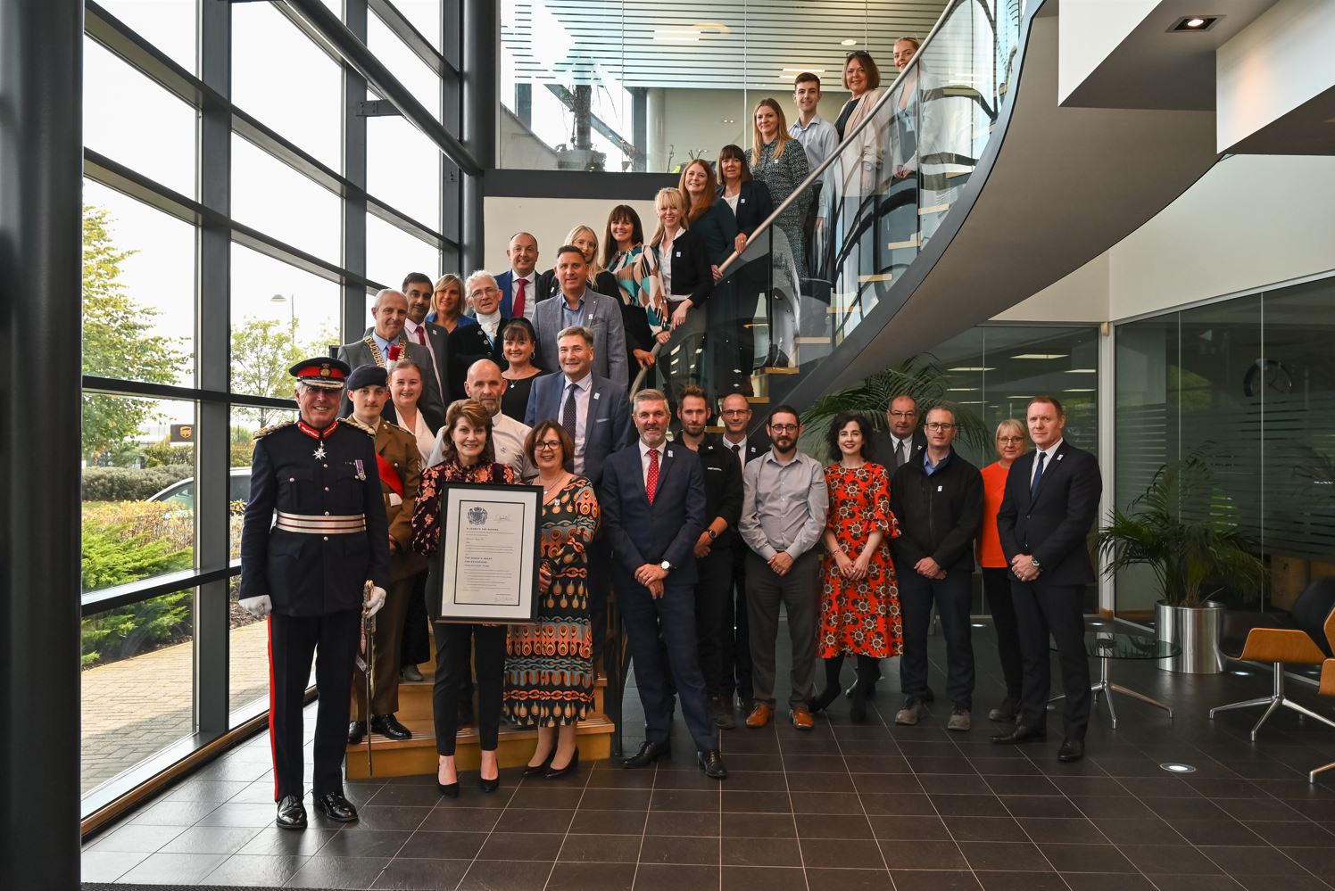 Instarmac receive their Queens Award for Enterprise for International Trade from Tim Cox, His Majesty’s Lord Lieutenant of Warwickshire. 